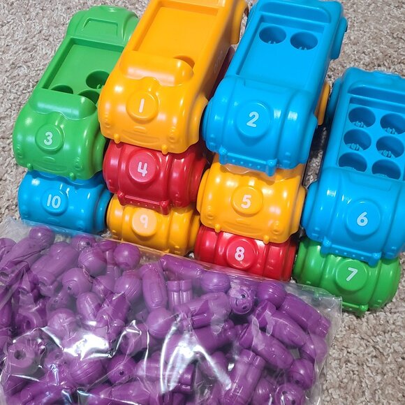 Lakeshore Counting Cars & People - Picture 1 of 1